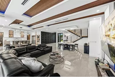 2581 NE 50th St, Lighthouse Point, FL 33064 - Photo 15