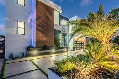 2581 NE 50th St, Lighthouse Point, FL 33064 - Photo 65