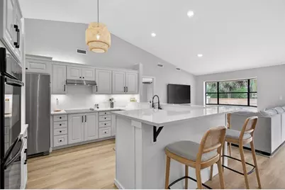 2689  Oak Tree Dr, Fort Lauderdale, FL 33309 - Photo 29