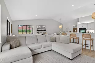 2689 Oak Tree Dr, Fort Lauderdale, FL 33309 - Photo 37