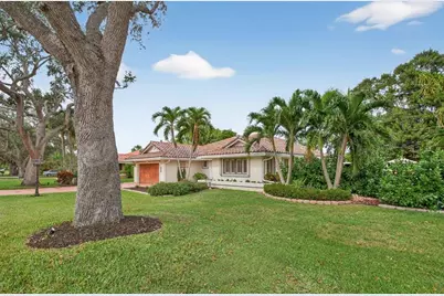 2689  Oak Tree Dr, Fort Lauderdale, FL 33309 - Photo 3