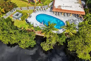 351 NE 19th Pl, Wilton Manors, FL 33305 - Photo 27