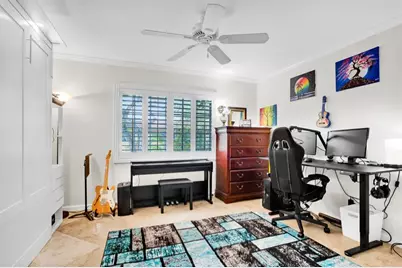 351 NE 19th Pl, Unit #203K, Wilton Manors, FL 33305 - Photo 9