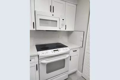 1229 SW 46th Ave, Unit #405, Pompano Beach, FL 33069 - Photo 17