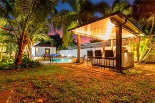 804 SW 16th Ct, Fort Lauderdale, FL 33315 - Photo 9