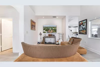 7479 NW 17th Drive, Pembroke Pines, FL 33024 - Photo 13