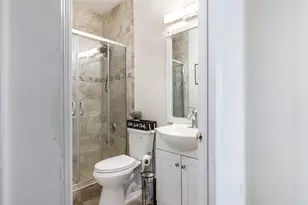 7479 NW 17th Dr, Pembroke Pines, FL 33024 - Photo 11