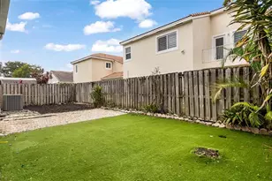 7479 NW 17th Dr, Pembroke Pines, FL 33024 - Photo 33