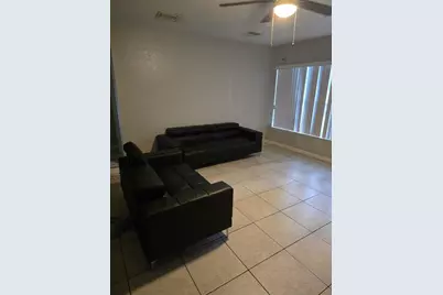 2111 N 57th Ter, Hollywood, FL 33021 - Photo 13