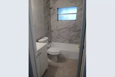 2111 N 57th Ter, Hollywood, FL 33021 - Photo 9