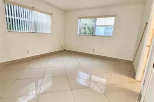 1021 NW 45th St, Deerfield Beach, FL 33064 - Photo 3