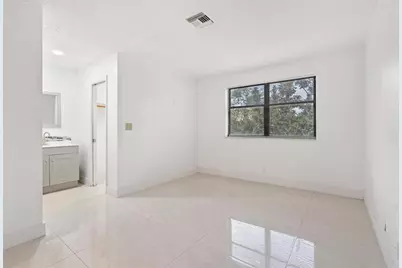 8797 NW 35th St, Coral Springs, FL 33065 - Photo 17