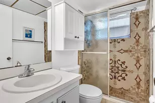 6570 Royal Palm Blvd, Margate, FL 33063 - Photo 23