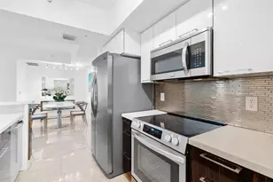 347 N New River Dr Unit, Fort Lauderdale, FL 33301 - Photo 9