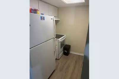 1875  40th Ave, Unit #4, Vero Beach, FL 32960 - Photo 3