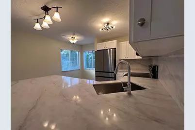 123  Danielle Ct, Weston, FL 33326 - Photo 17