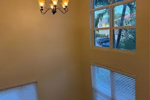 123 Danielle Ct, Weston, FL 33326 - Photo 9