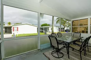 3389 Lake Overlook Pl, Lake Worth, FL 33462 - Photo 7