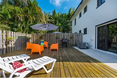 738 NE 17th Ave, Fort Lauderdale, FL 33304 - Photo 21