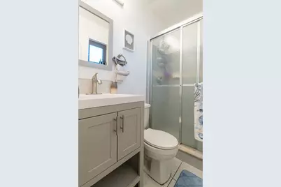 813 NW 12th Ave, Dania Beach, FL 33004 - Photo 17