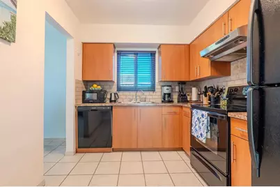 813 NW 12th Ave, Dania Beach, FL 33004 - Photo 11