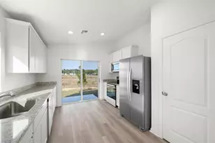 8436 100th Ct, Vero Beach, FL 32967 - Photo 9