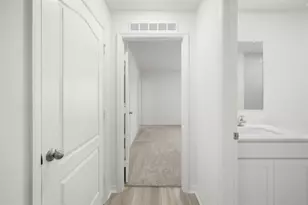 8436 100th Ct, Vero Beach, FL 32967 - Photo 7