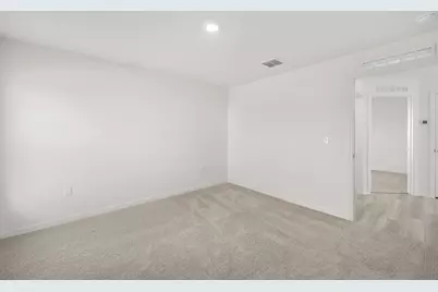 8436  100th Ct, Vero Beach, FL 32967 - Photo 11