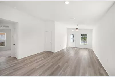 8436  100th Ct, Vero Beach, FL 32967 - Photo 17