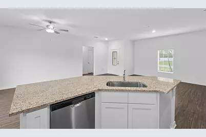 8436  104th Ct, Vero Beach, FL 32967 - Photo 9