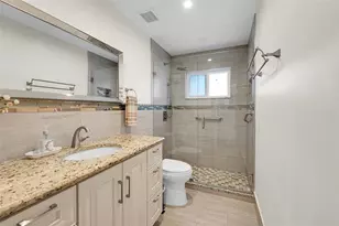 4300 NW 12th Dr, Deerfield Beach, FL 33064 - Photo 17