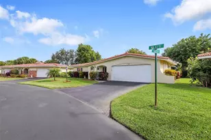 4300 NW 12th Dr, Deerfield Beach, FL 33064 - Photo 19