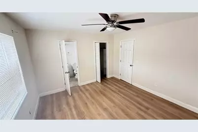 800  Moffett St, Unit #4, Hallandale Beach, FL 33009 - Photo 3