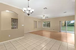 4652 SW 13th St, Deerfield Beach, FL 33442 - Photo 5