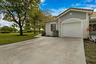 4652 SW 13th St, Deerfield Beach, FL 33442 - Photo 1