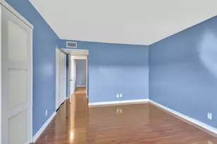 9300 SW 8th St, Boca Raton, FL 33428 - Photo 7