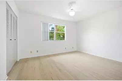 2683 NE 15th St, Pompano Beach, FL 33062 - Photo 11