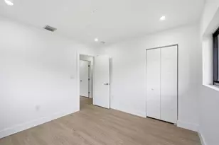 1824 SW 30th St, Fort Lauderdale, FL 33315 - Photo 11