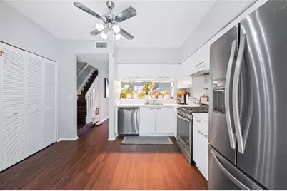 11000  Middle Golf Ct, Tamarac, FL 33321 - Photo 5