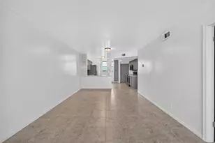 117 Lake Emerald Dr, Oakland Park, FL 33309 - Photo 17