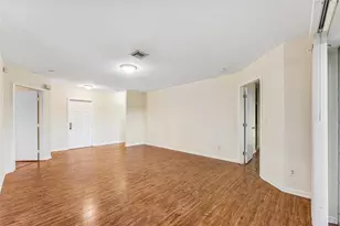 8466 NW 40th St, Coral Springs, FL 33065 - Photo 7