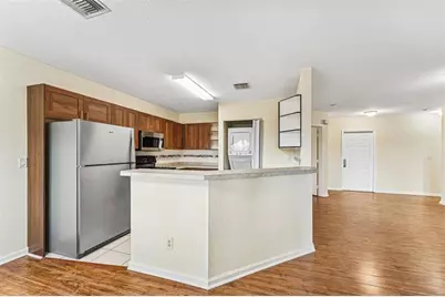 8466 NW 40th St, Coral Springs, FL 33065 - Photo 11