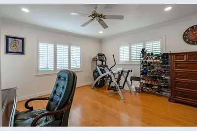 2317 NE 28th Ct, Lighthouse Point, FL 33064 - Photo 25