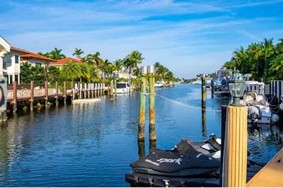 2317 NE 28th Ct, Lighthouse Point, FL 33064 - Photo 47