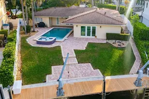 2317 NE 28th Ct, Lighthouse Point, FL 33064 - Photo 7