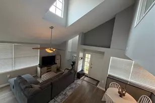 8112 Northboro Ct, West Palm Beach, FL 33406 - Photo 5