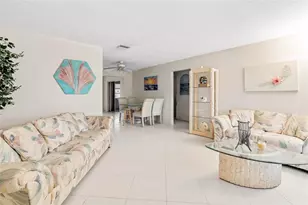 5702 NW 47th Ln, Tamarac, FL 33319 - Photo 13