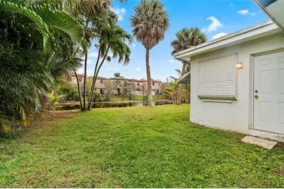 5702 NW 47th Lane, Tamarac, FL 33319 - Photo 27