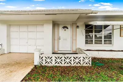 5702 NW 47th Lane, Tamarac, FL 33319 - Photo 11