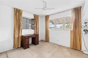 5702 NW 47th Ln, Tamarac, FL 33319 - Photo 17